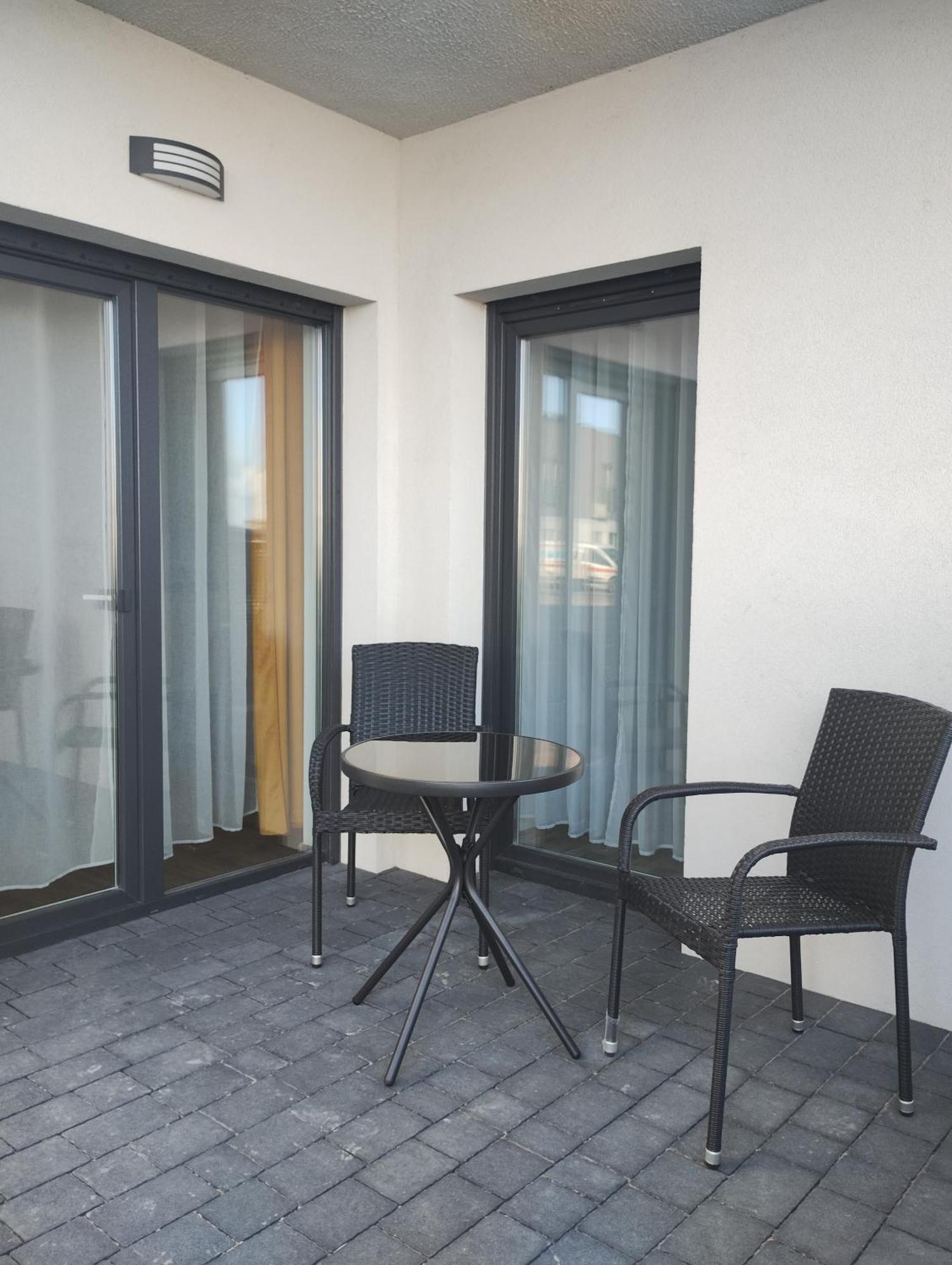 Apartament Sunset Leszno ليشنو المظهر الخارجي الصورة